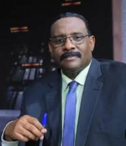 ضياء الدين بلال... يكتب : يتنَفَسون بأقلامهم