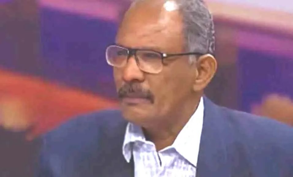 محمد وداعة... يكتب : مبارك .. فى الامارات