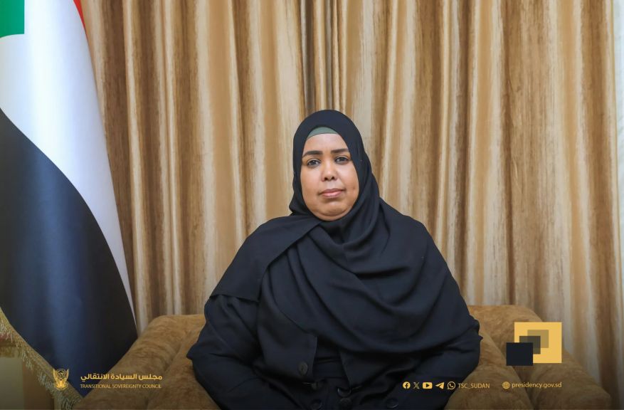 عضو مجلس السيادة د. نوارة أبو محمد تلتقي مدير الشركة السودانية للموارد المعدنية
